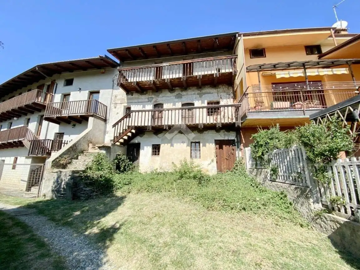 Rustico - Casale in vendita a Prarostino