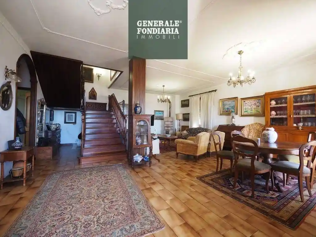 Villa in vendita a Bolano