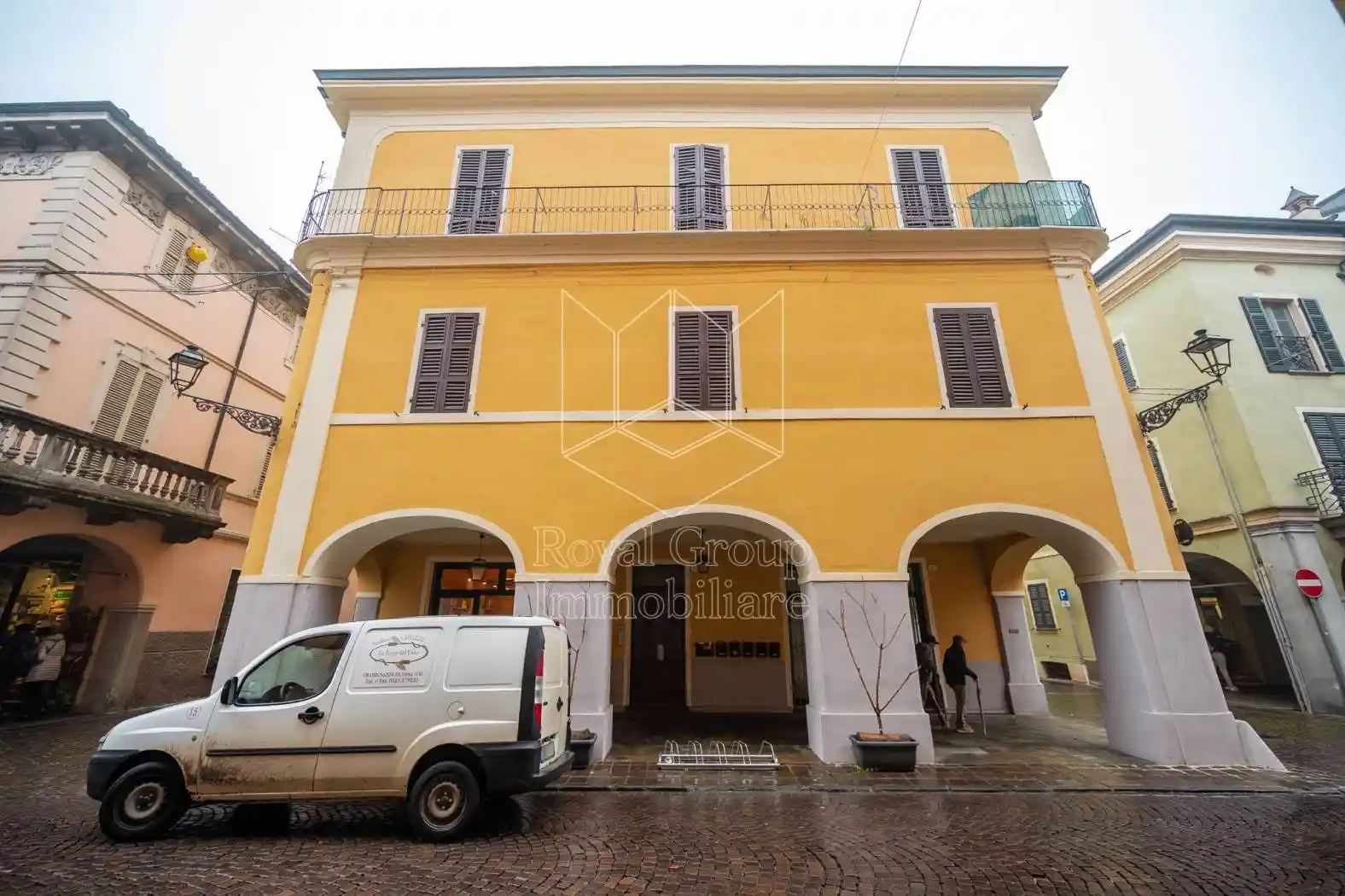 Palazzo - Edificio in vendita a Busseto