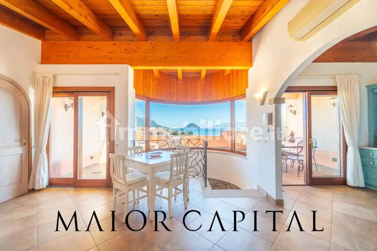 Villa in vendita a Golfo Aranci