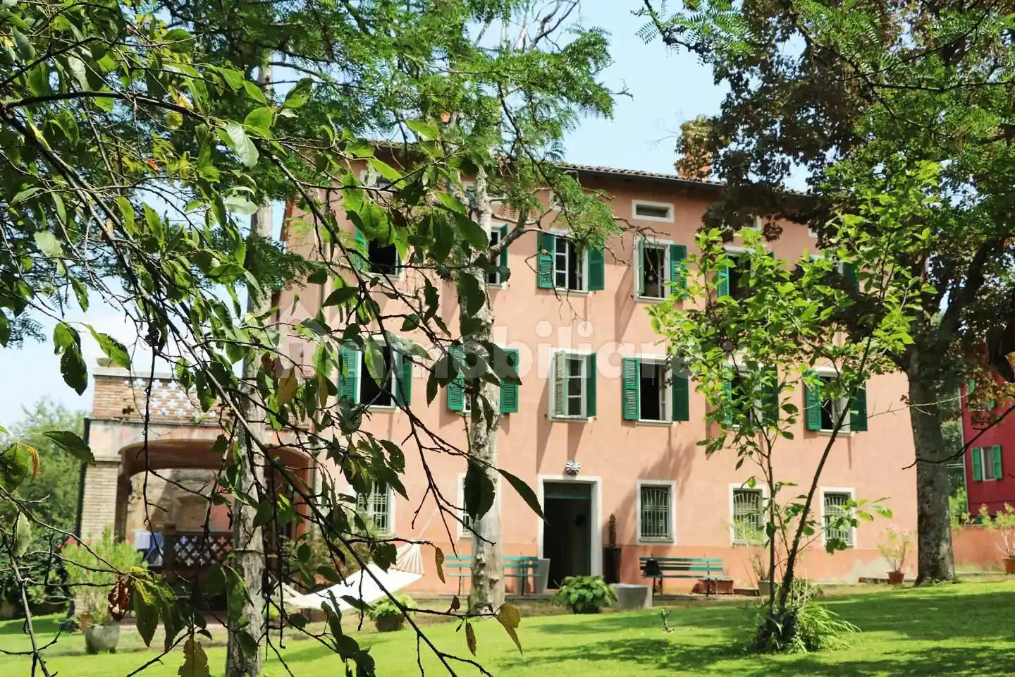 Villa in vendita a Lesignano de' Bagni