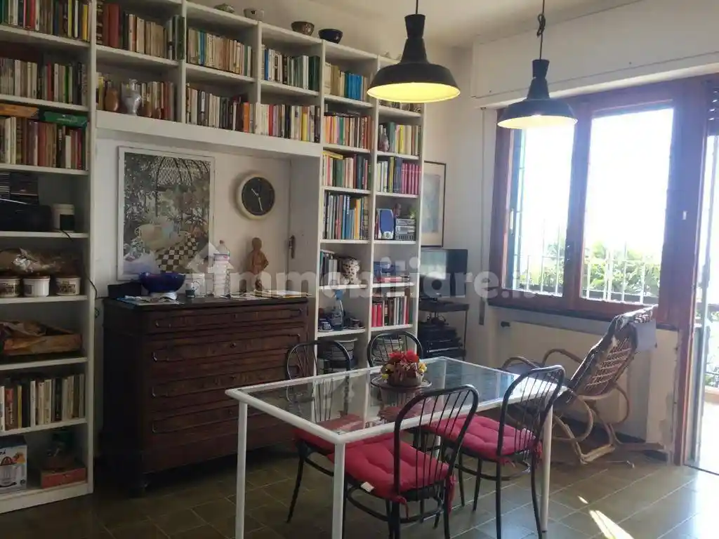 Appartamento in affitto a Varazze