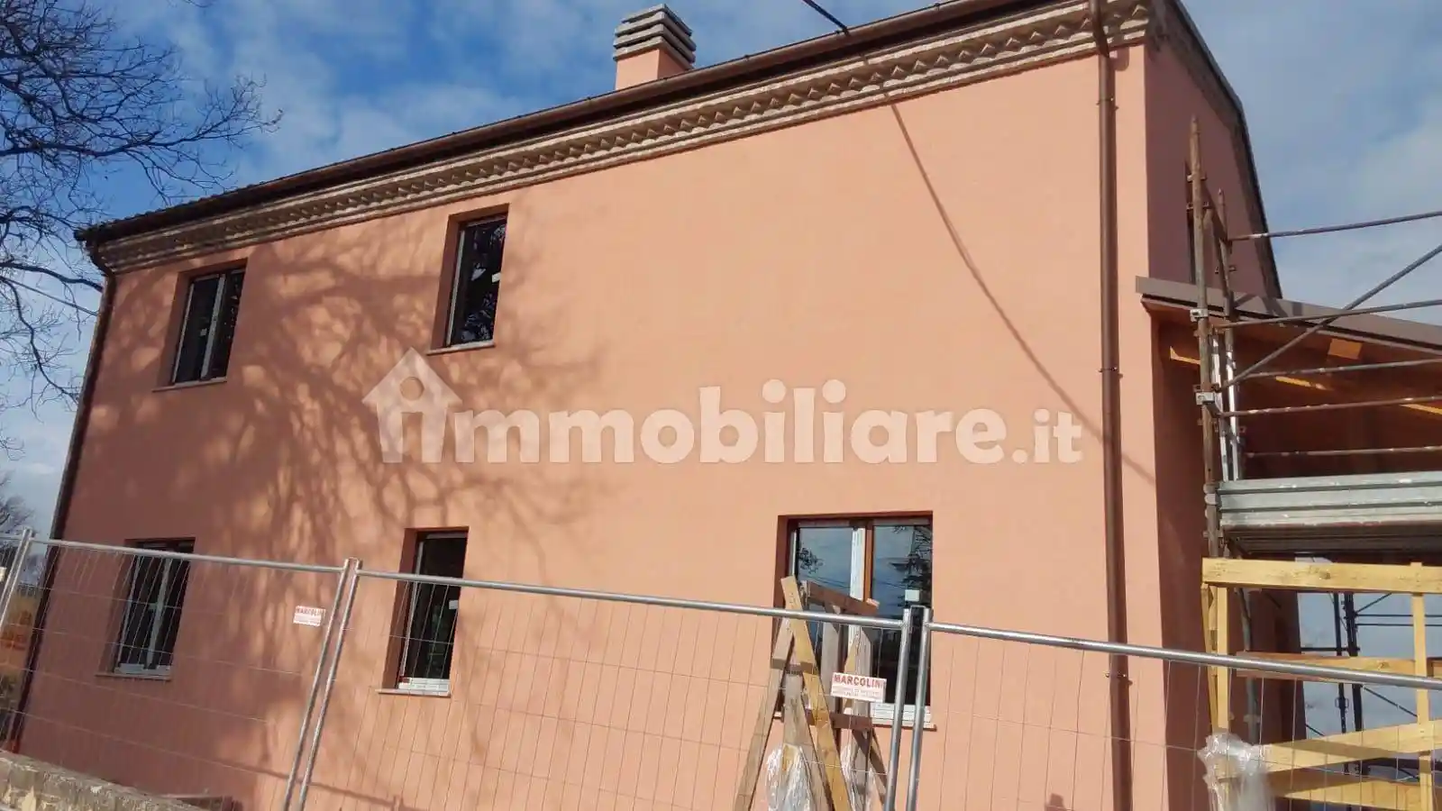 Villa in vendita a San Ginesio