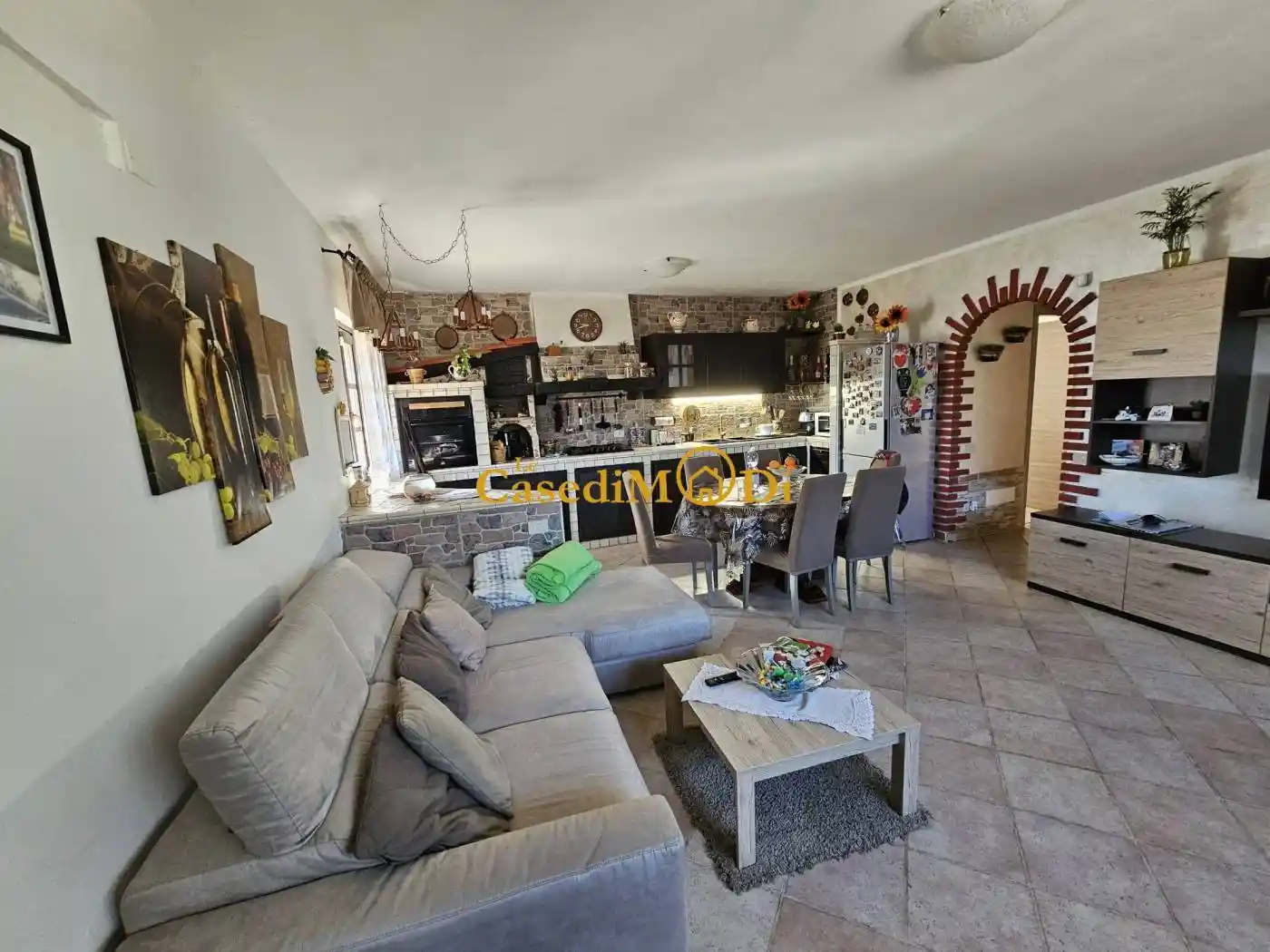 Appartamento in vendita a Cascina