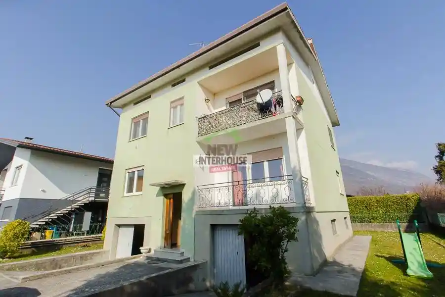 Villa in vendita a Maniago