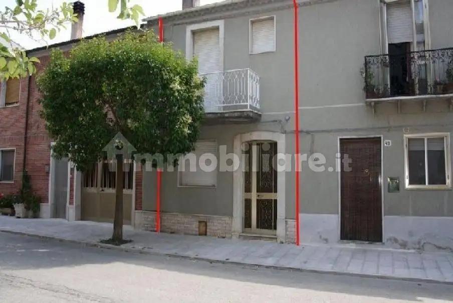 Terratetto unifamiliare Vico Terzo Umberto I 13, Castelbottaccio