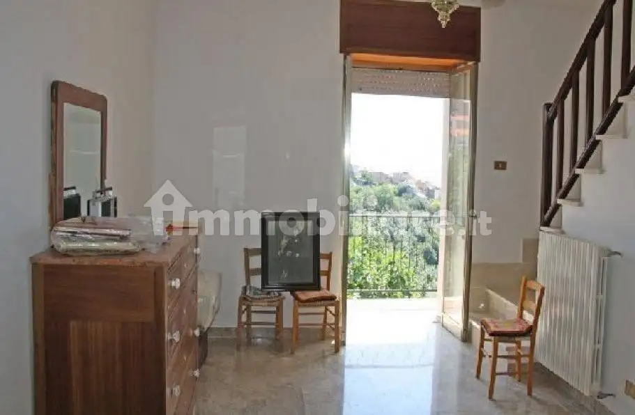 Terratetto unifamiliare Vico Terzo Umberto I 13, Castelbottaccio - foto 3