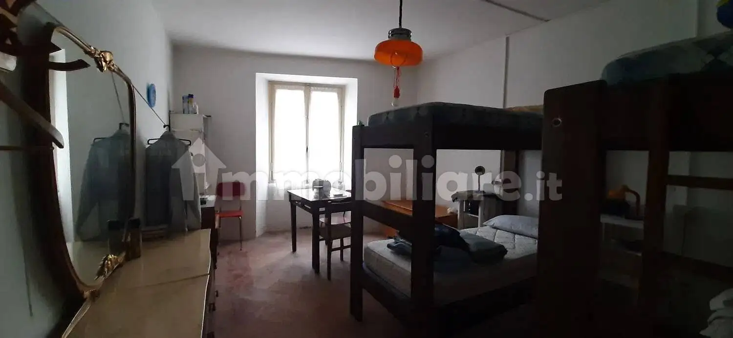 Appartamento in vendita a Primaluna