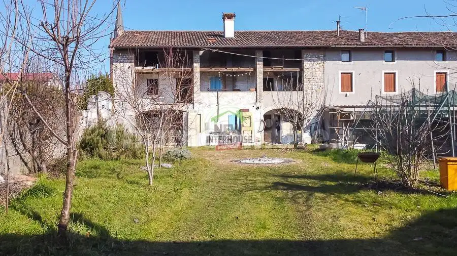 Rustico - Casale in vendita a San Giorgio della Richinvelda