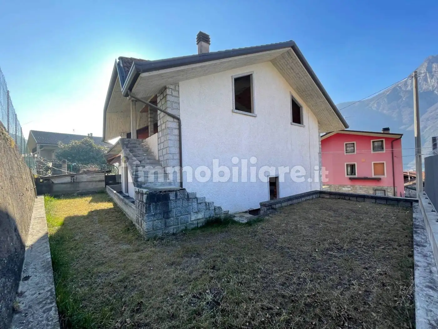 Casa indipendente in vendita a Niardo