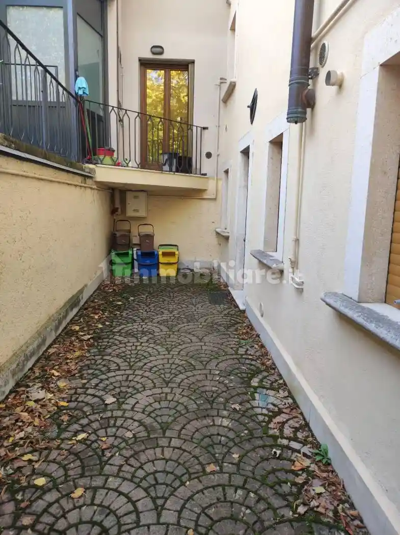 Bilocale piazza Sant'Amico 6, Duomo - Fontana Luminosa, L'Aquila - foto 2