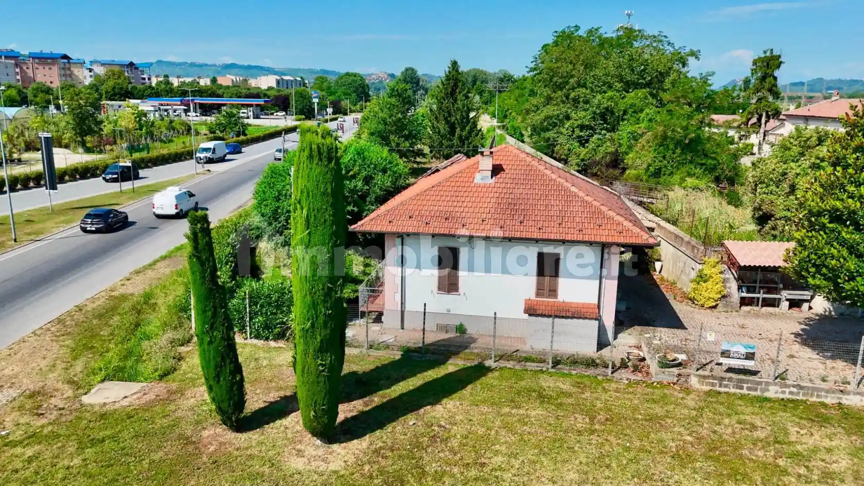 Casa indipendente in vendita a Alba
