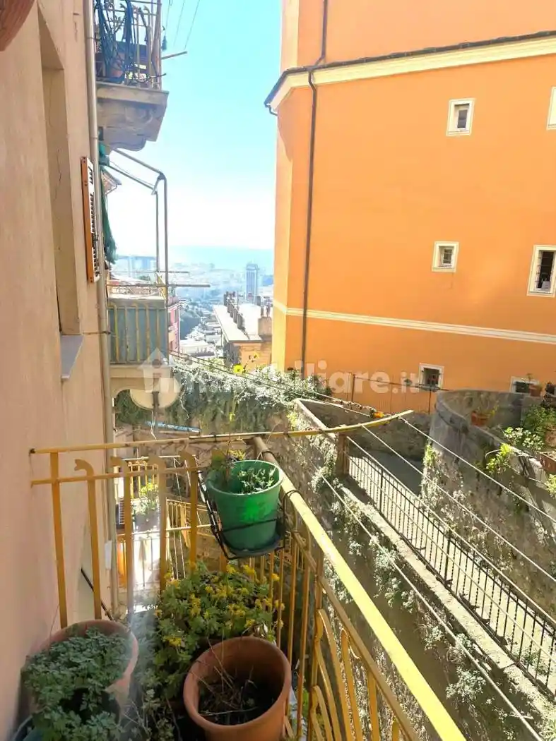 Appartamento in vendita a Genova