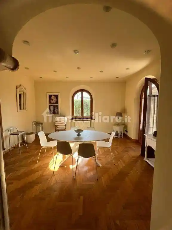 Villa in vendita a Forte dei Marmi