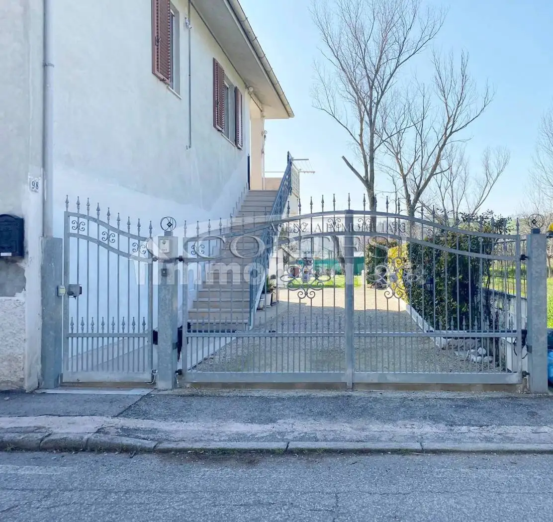 Villa in vendita a Trecastelli