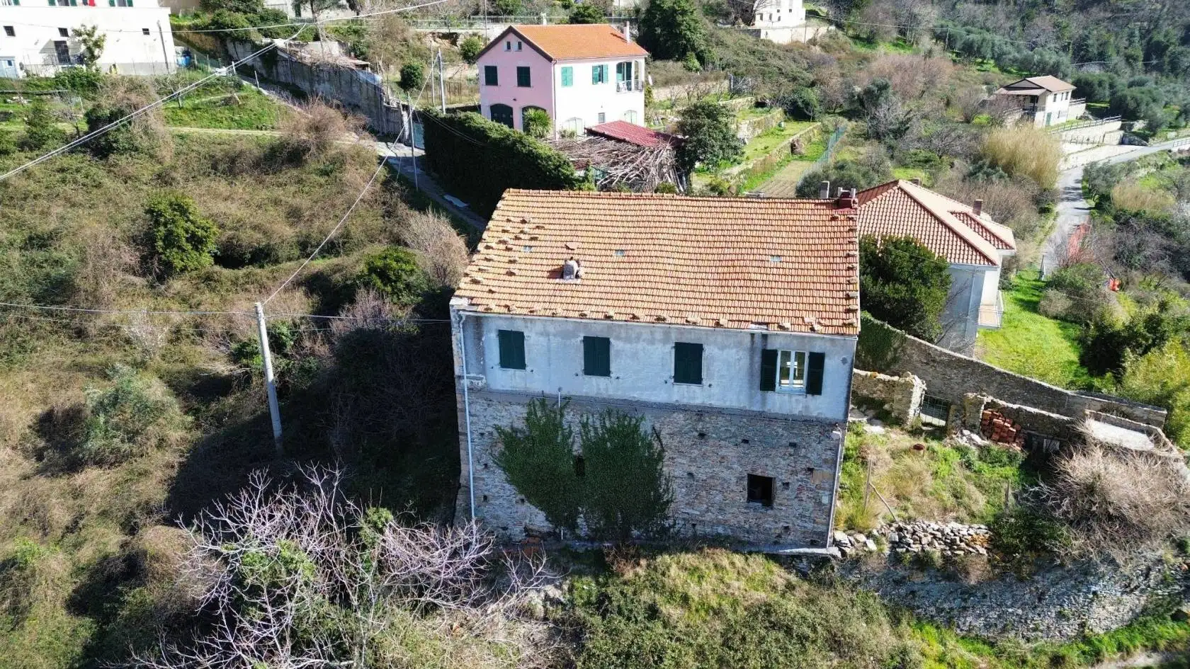 Rustico - Casale in vendita a Vezzi Portio