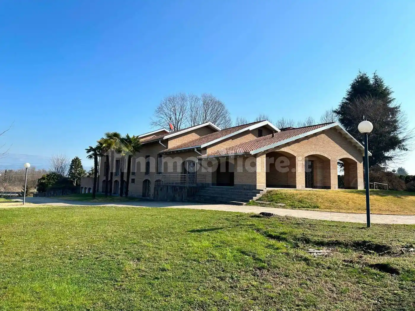 Villa in vendita a Bernareggio