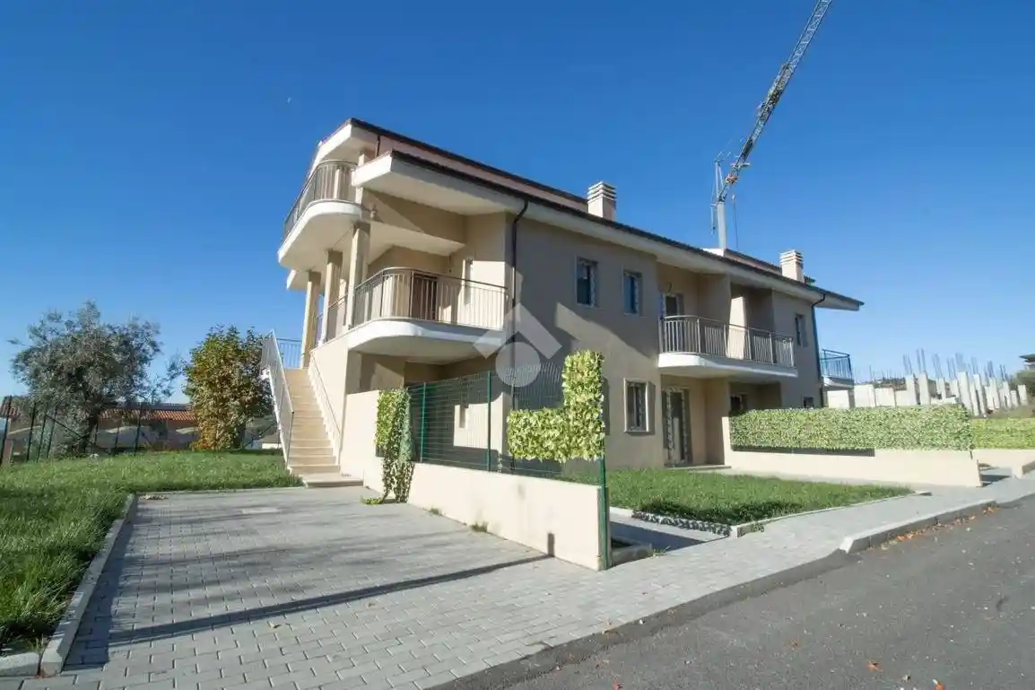 Appartamento in vendita a Torri in Sabina