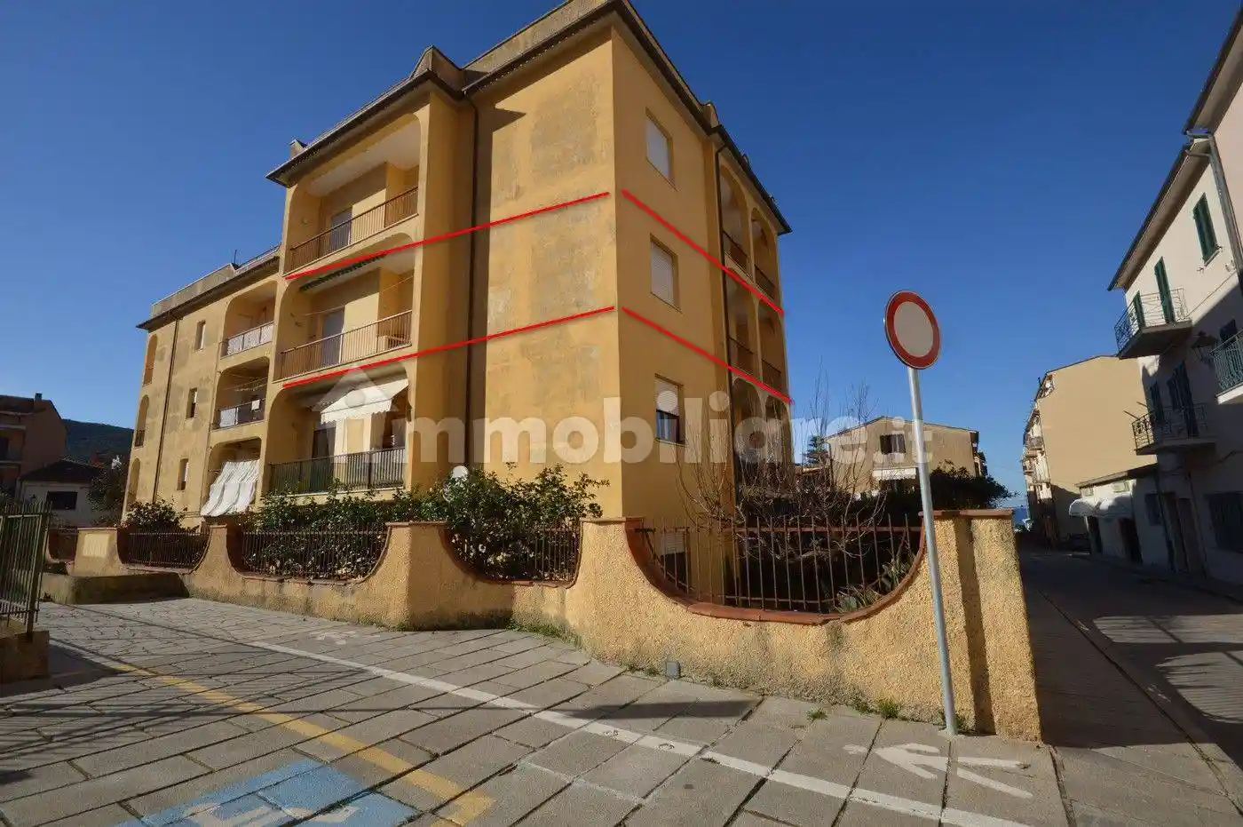 Appartamento in vendita a Marciana Marina