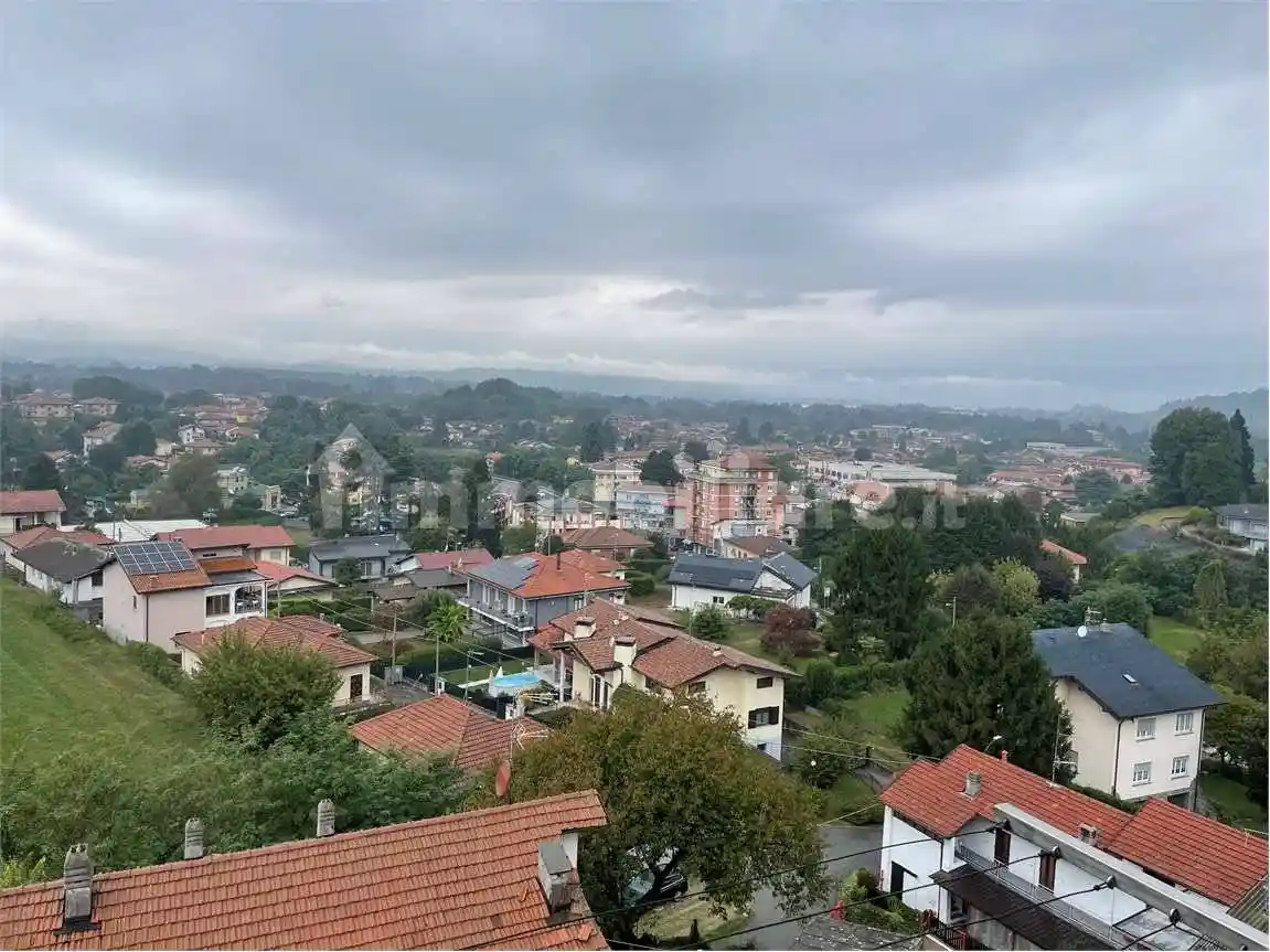 Appartamento in vendita a Castelletto Sopra Ticino