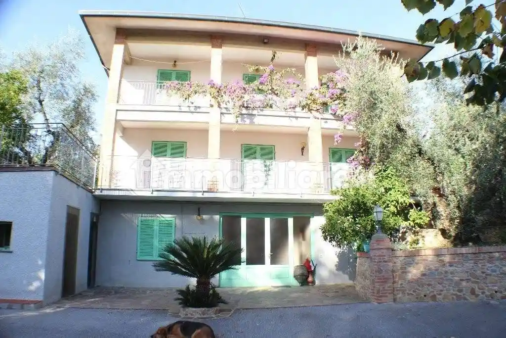 Villa in vendita a Montecarlo