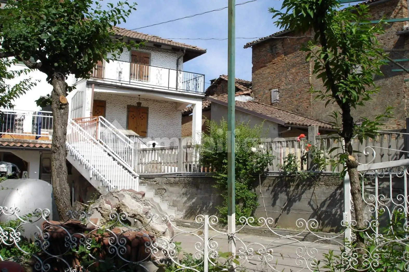 Rustico - Casale in vendita a Montaldo Scarampi