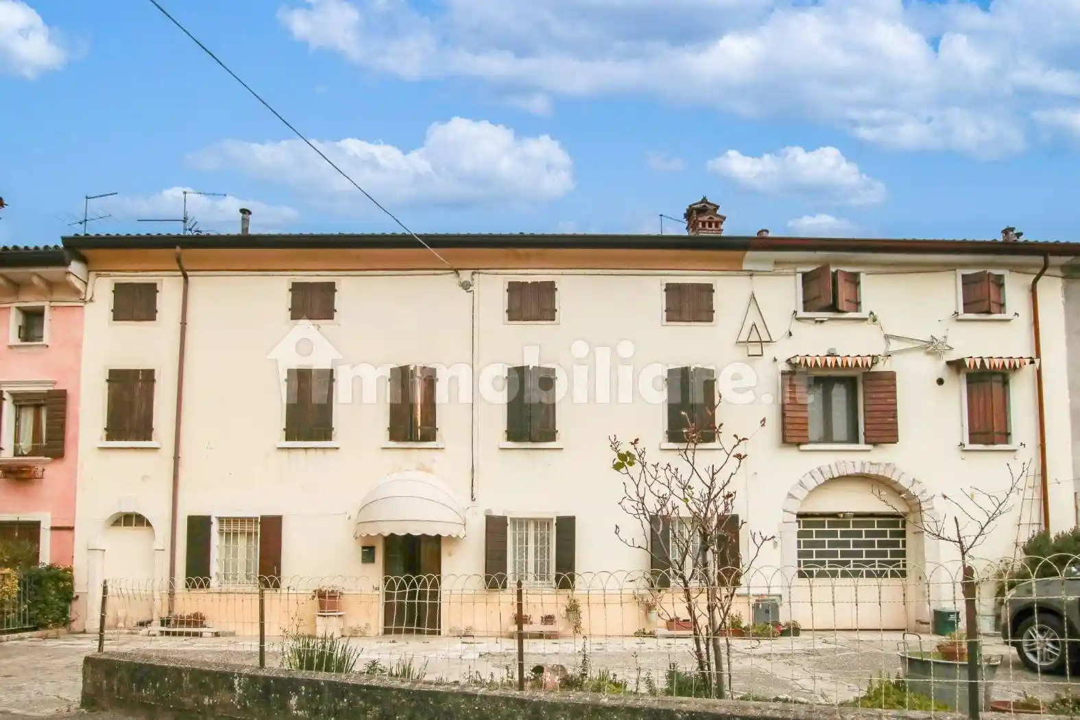 Rustico - Casale in vendita a Sant'Ambrogio di Valpolicella