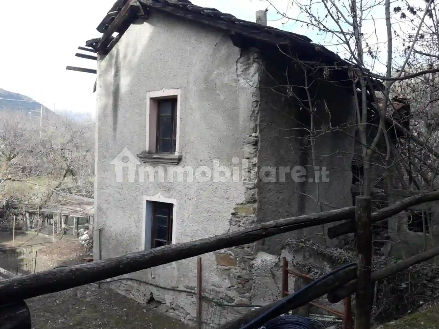 Rustico frazione Champlong Mart 12, Villeneuve - foto 4