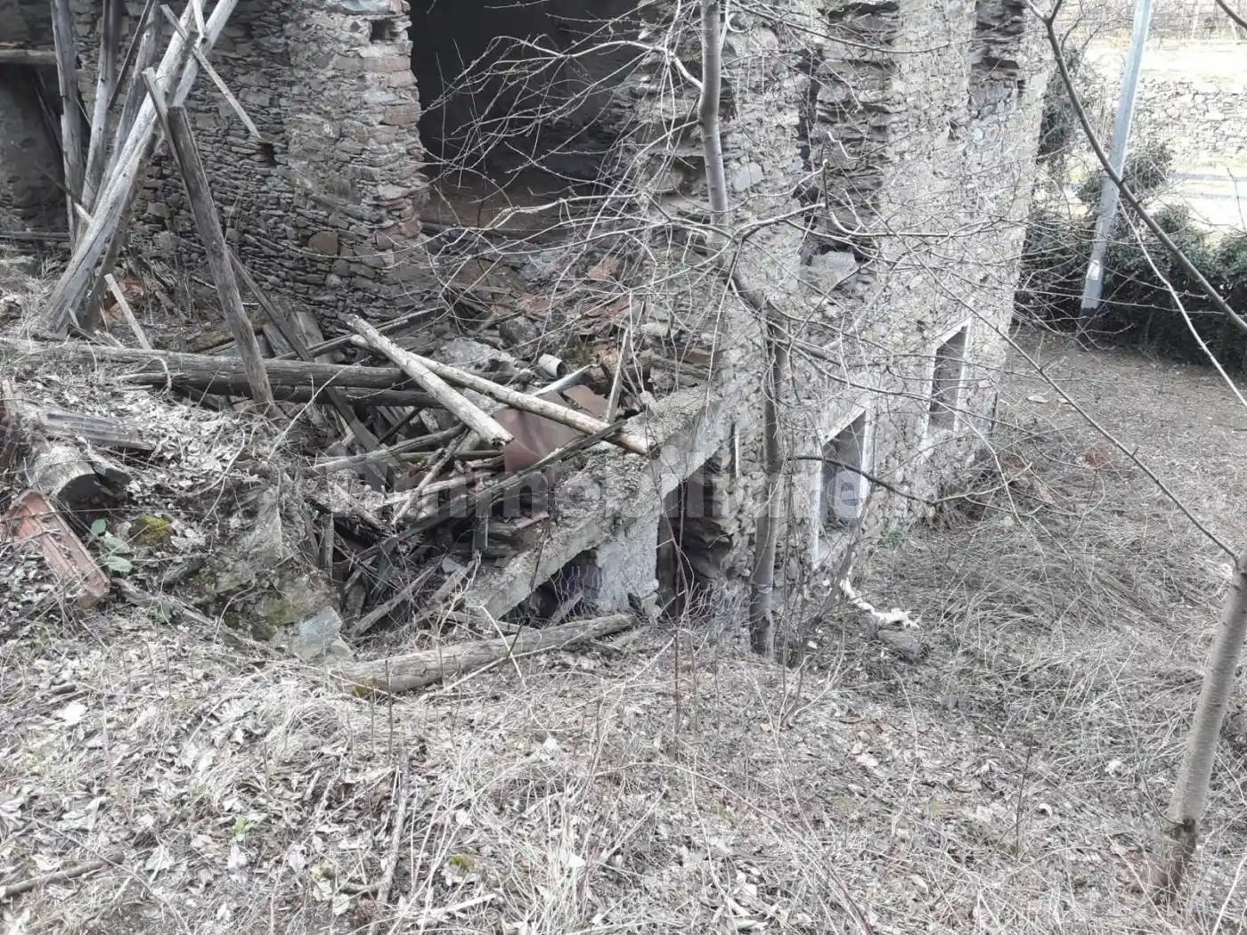 Rustico frazione Champlong Mart 12, Villeneuve - foto 3