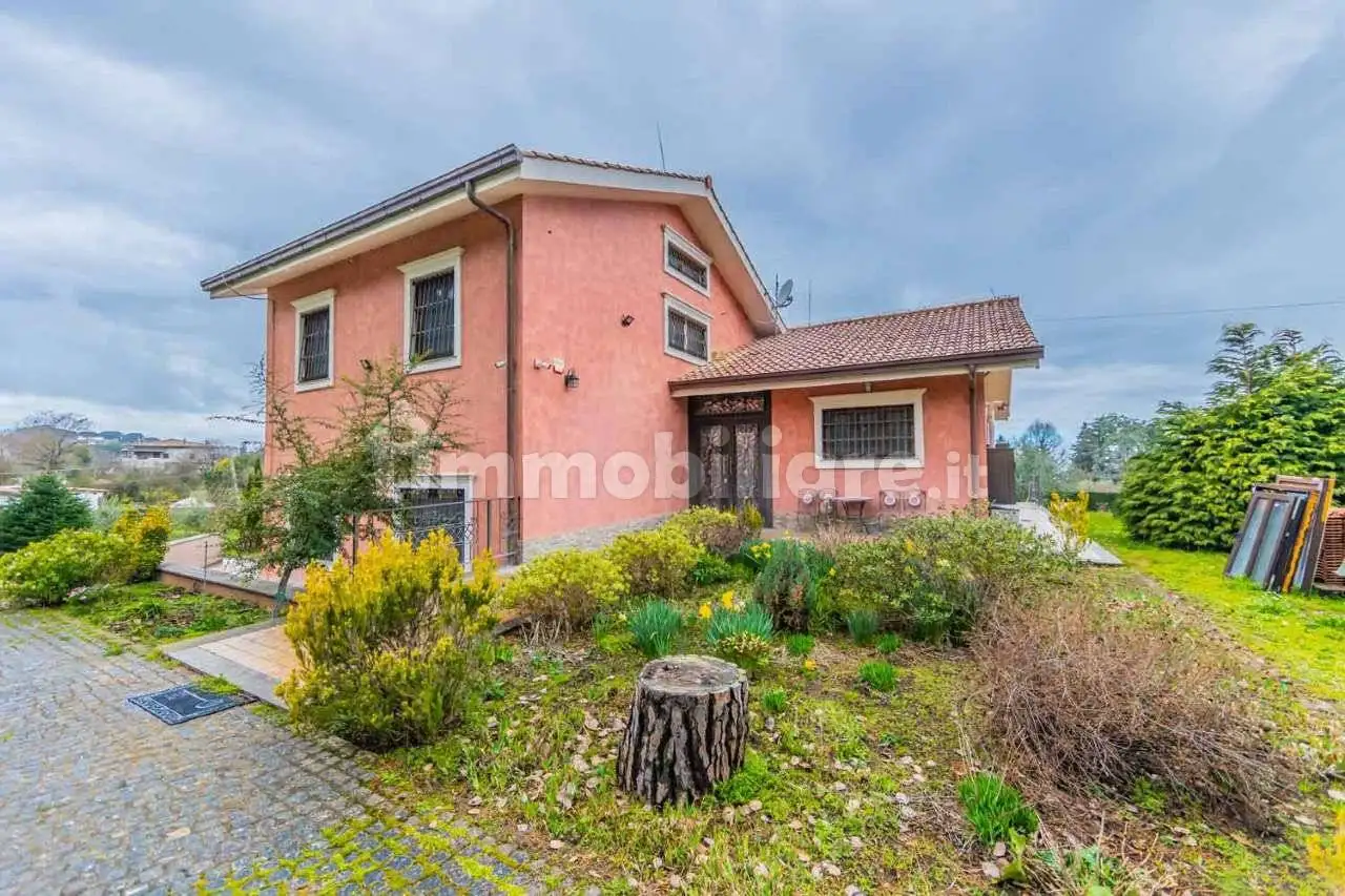 Villa in vendita a Grottaferrata