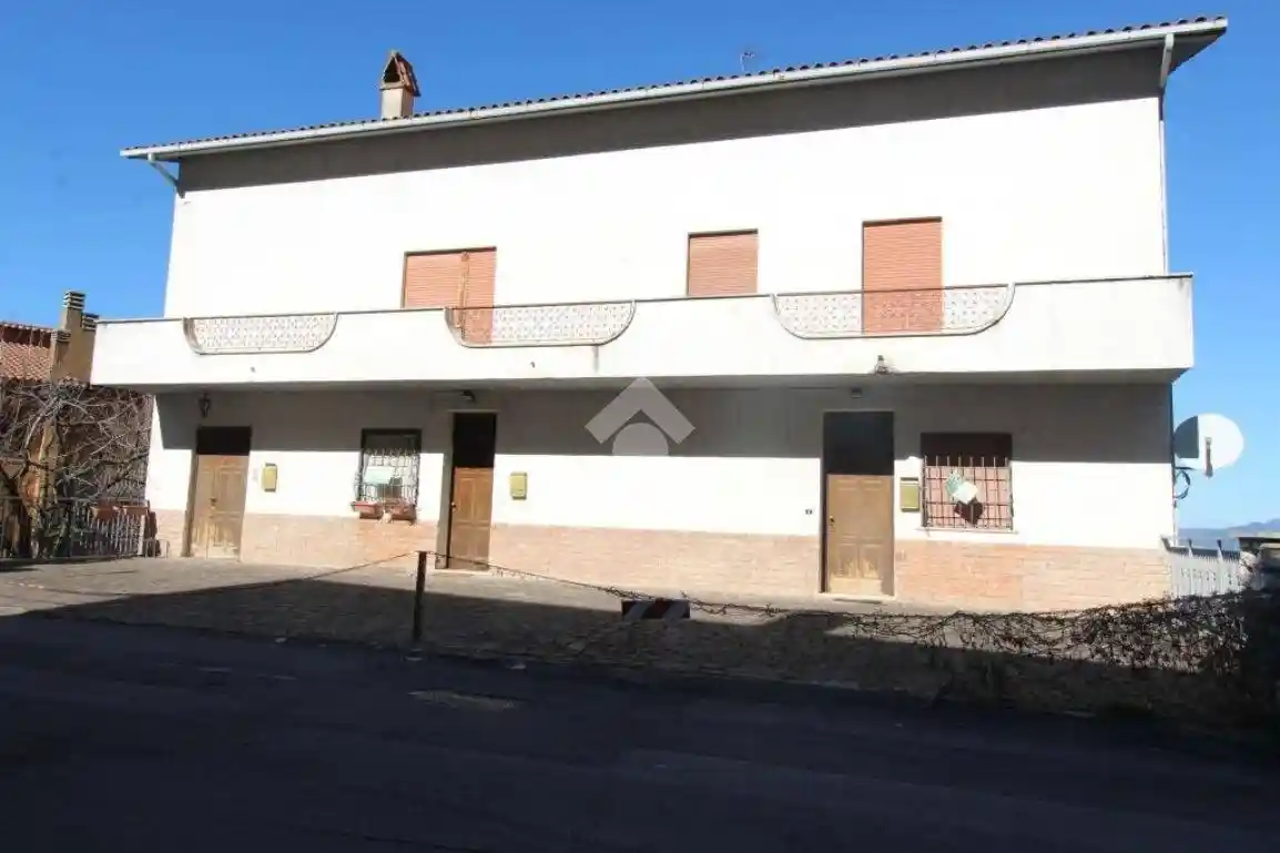 Appartamento in vendita a Scandriglia