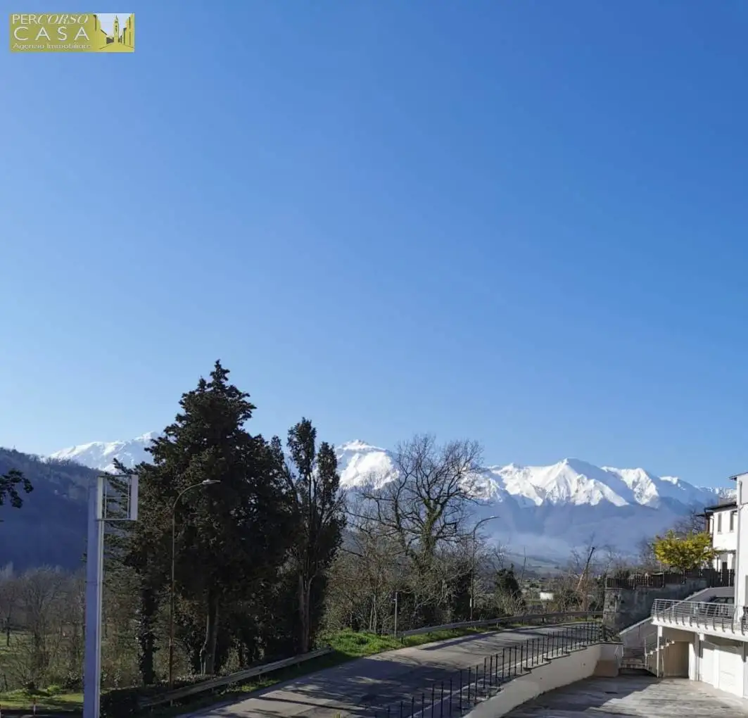 Appartamento in vendita a Colledara