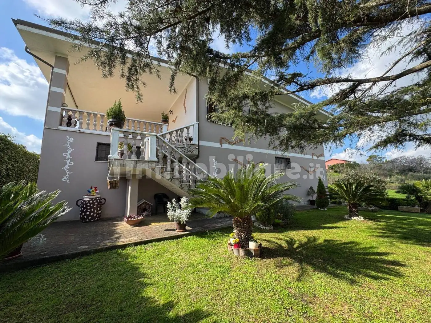 Villa in vendita a Ardea