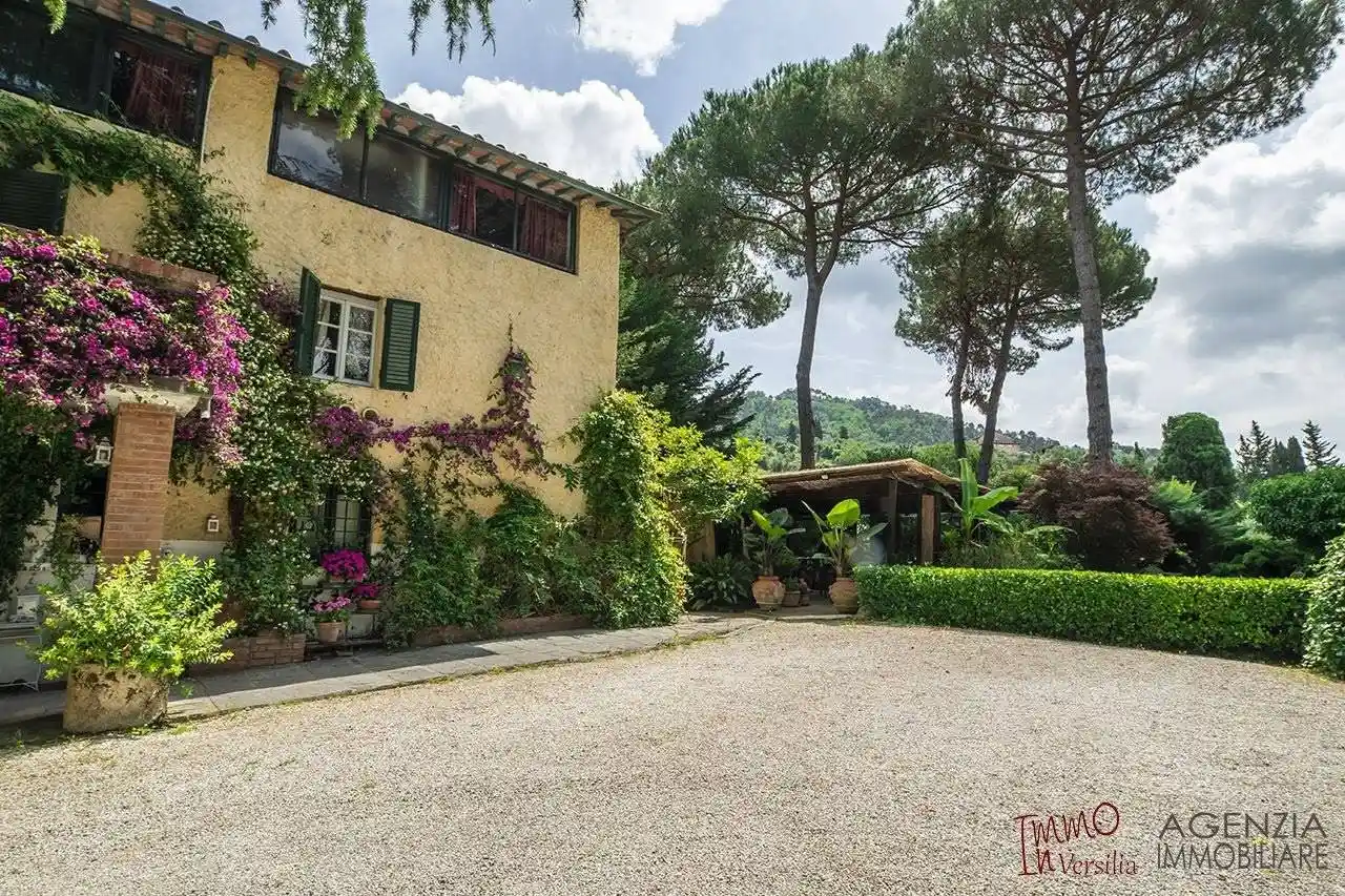 Villa unifamiliare, buono stato, 500 m², Piano di Mommio, Massarosa - foto 3