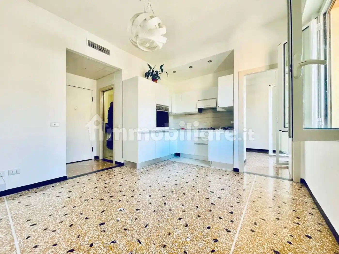 Appartamento in vendita a Albissola Marina