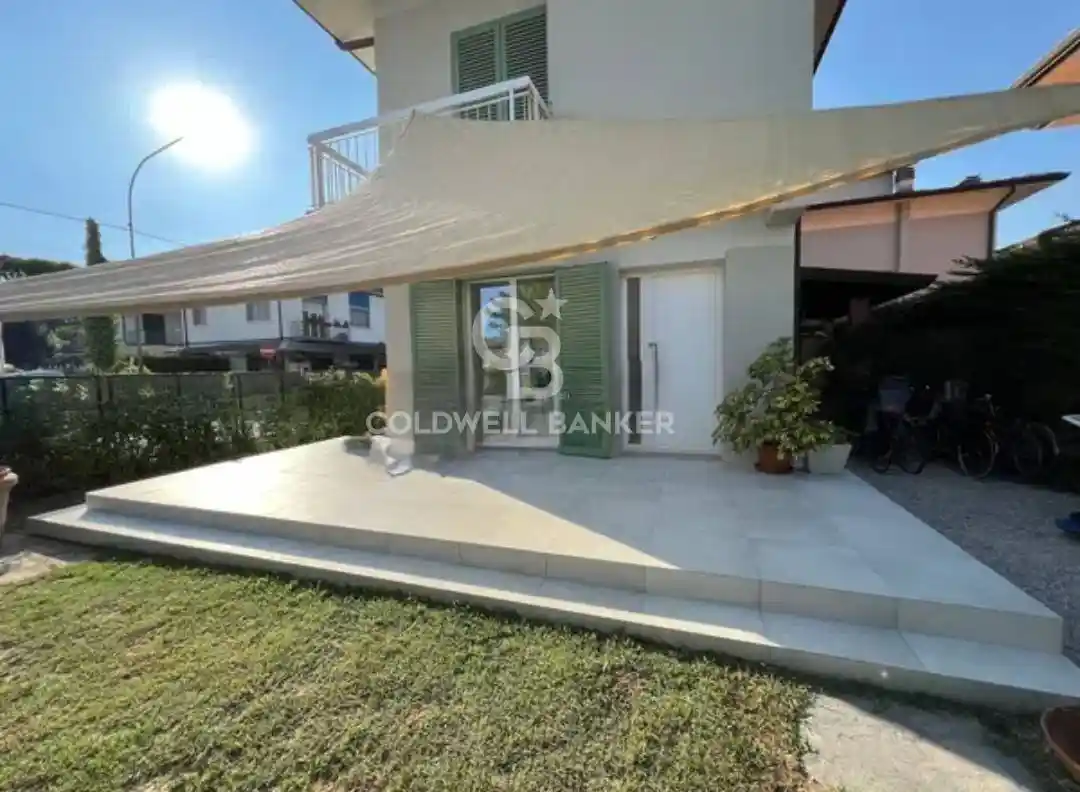 Casa indipendente in vendita a Pietrasanta