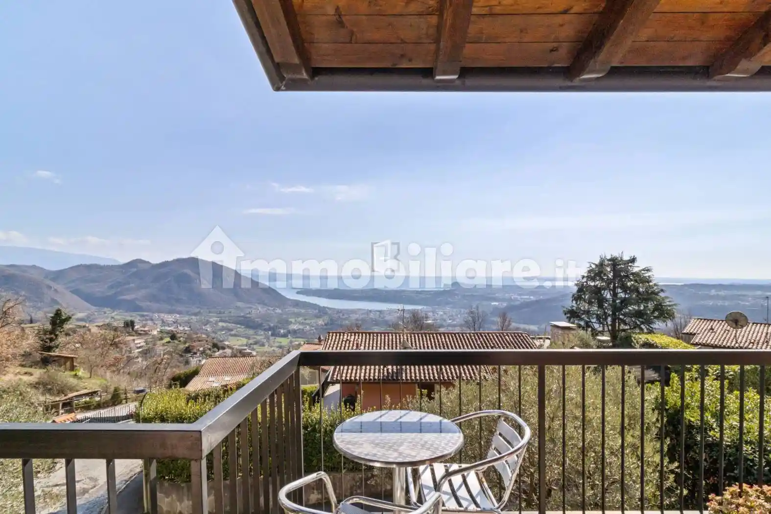 Villa in vendita a Villanuova sul Clisi