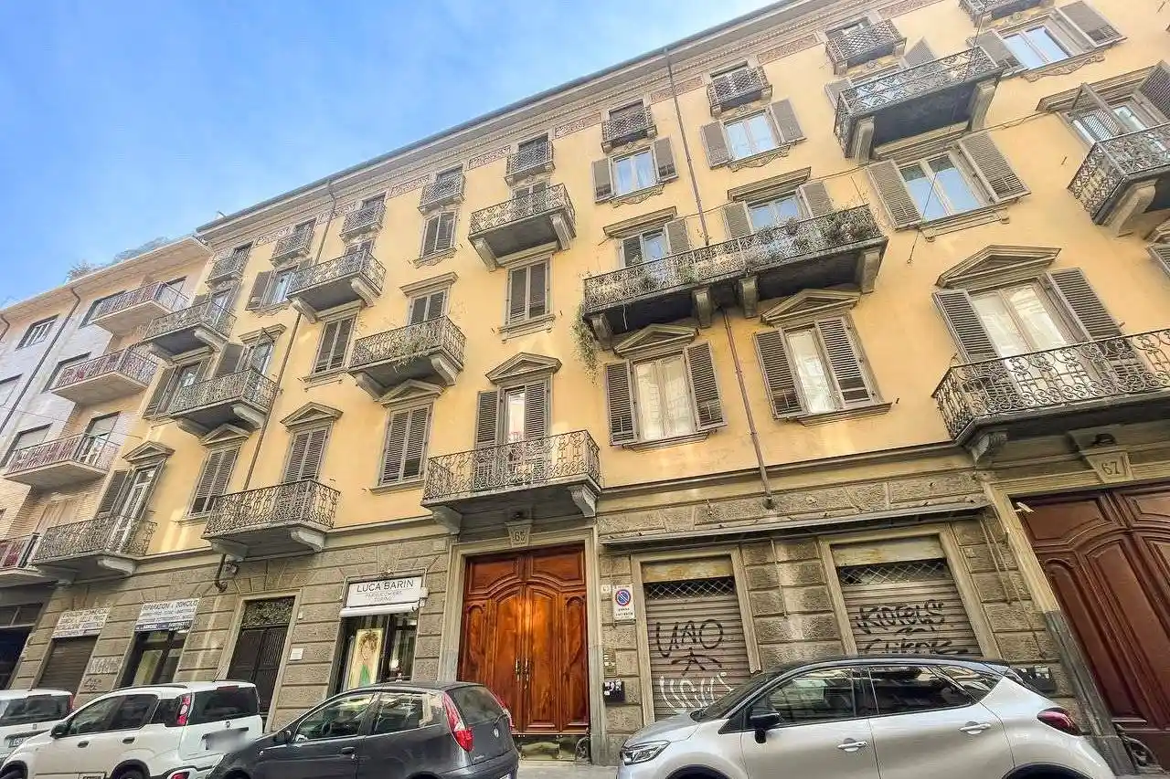 Appartamento in vendita a Torino