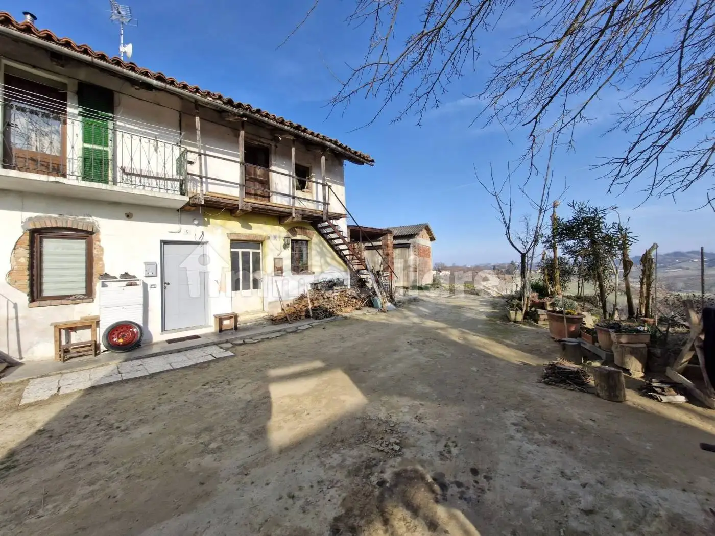 Rustico - Casale in vendita a Monteu Roero