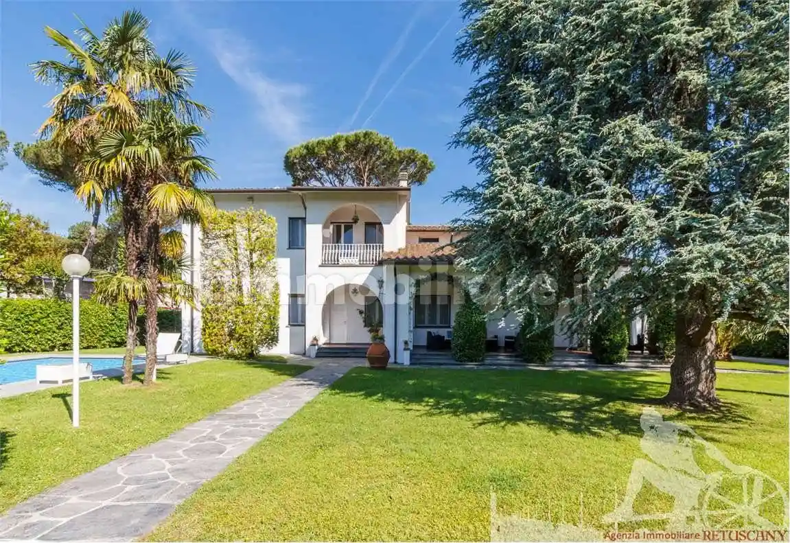 Villa in affitto a Forte dei Marmi