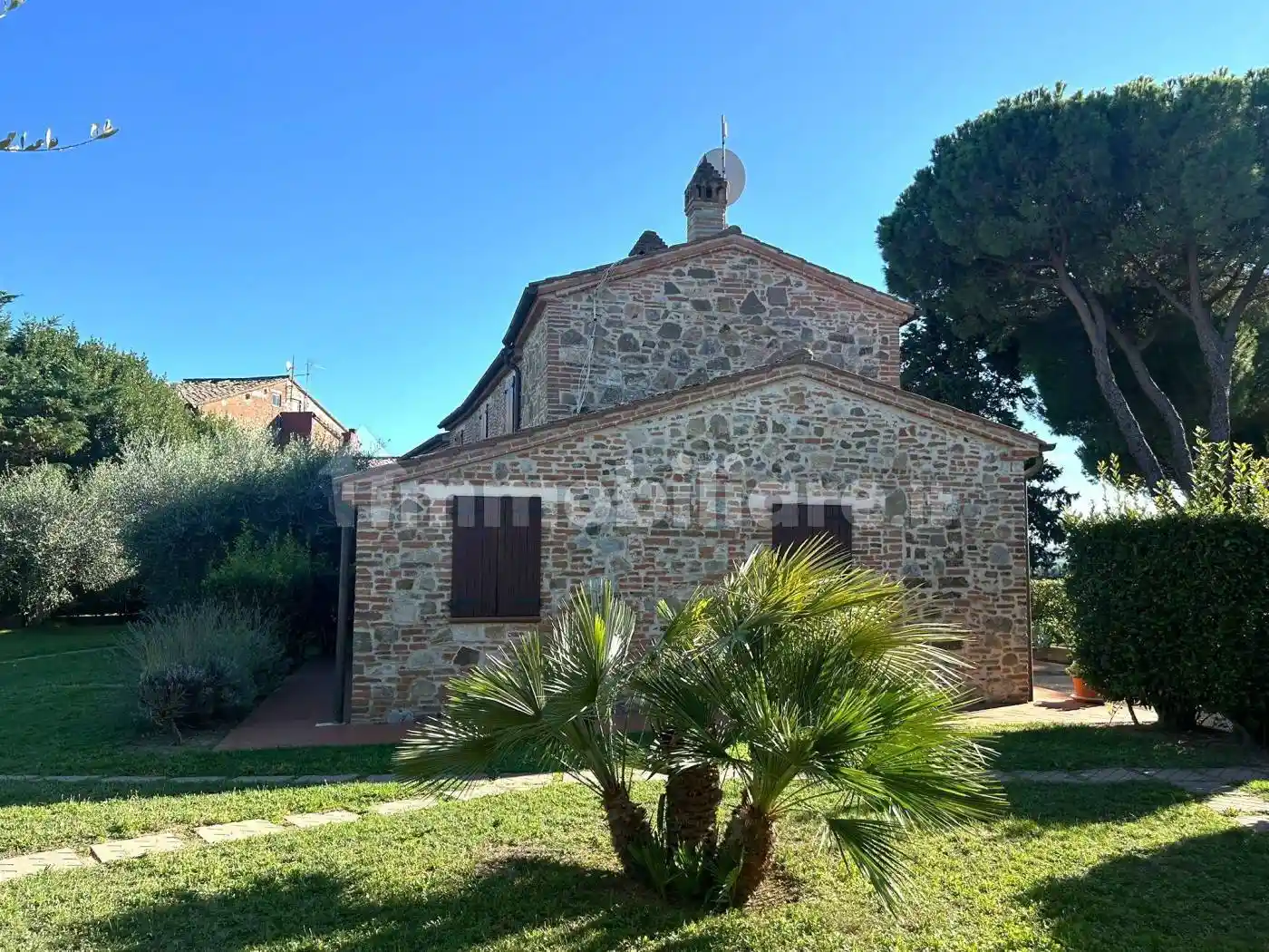 Rustico - Casale in vendita a Castiglione del Lago