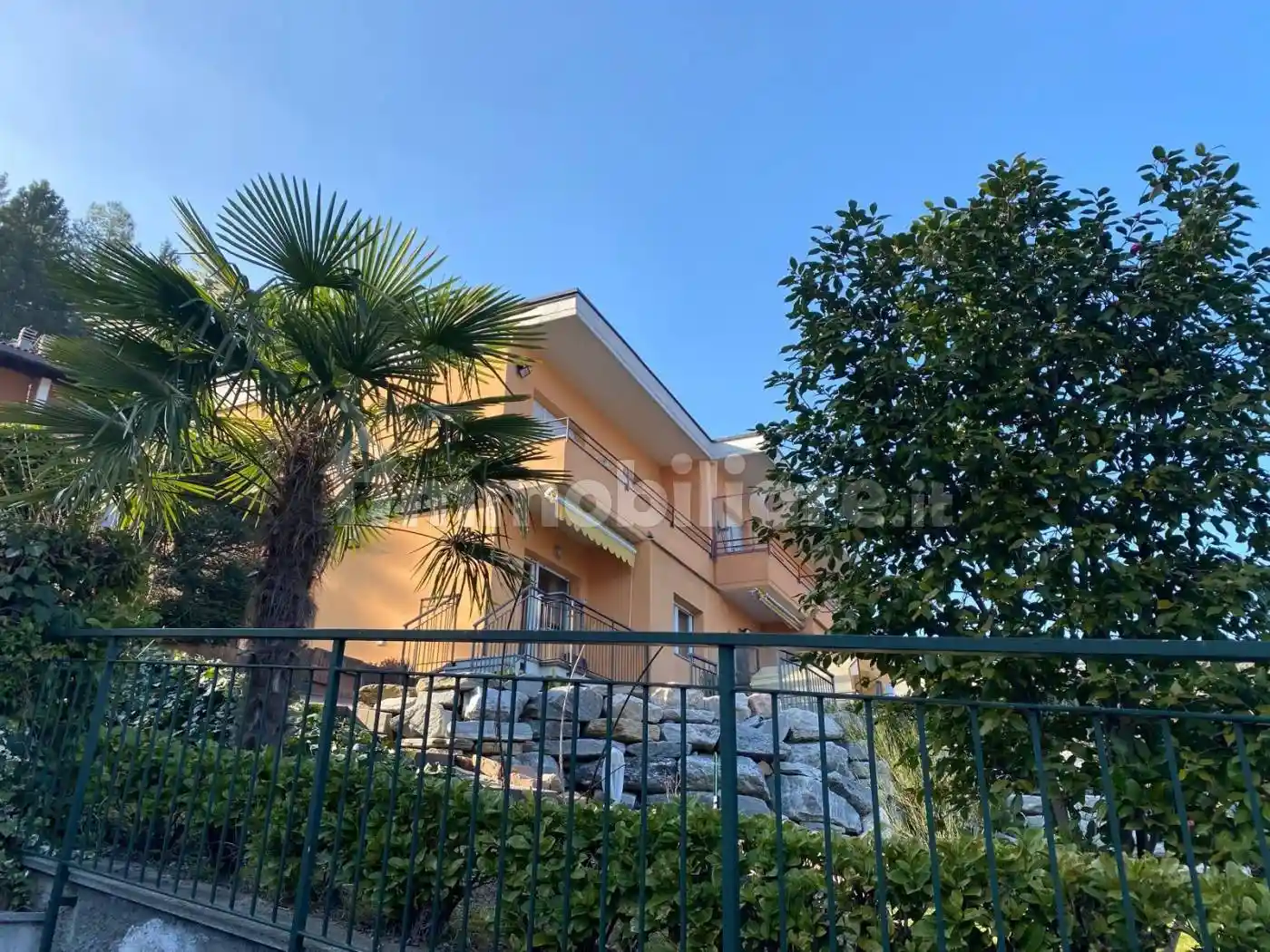 Appartamento in vendita a Lavena Ponte Tresa