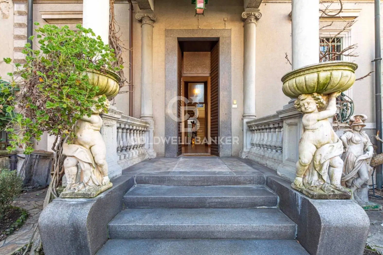 Villa in vendita a Milan