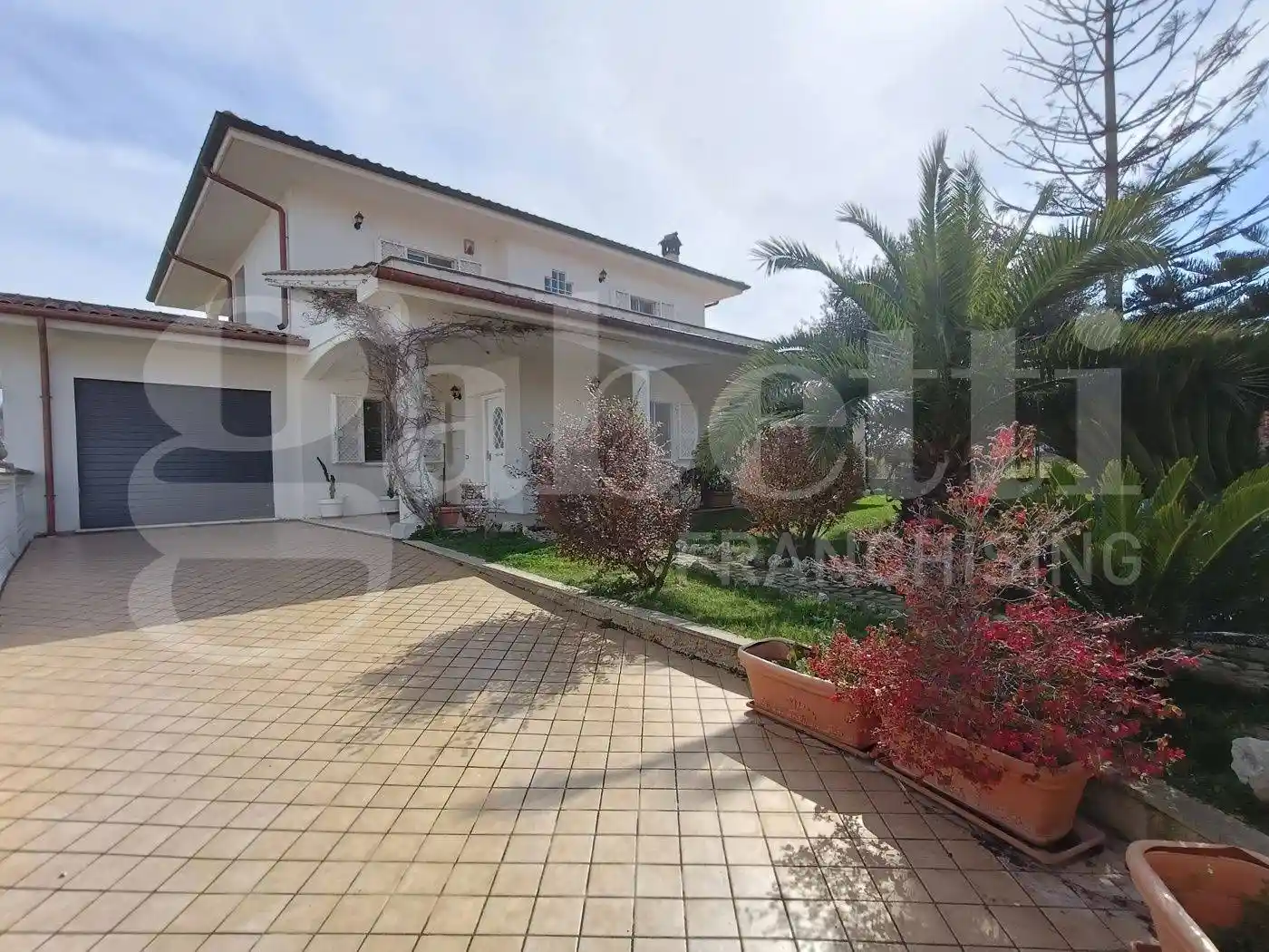 Villa in vendita a Anzio