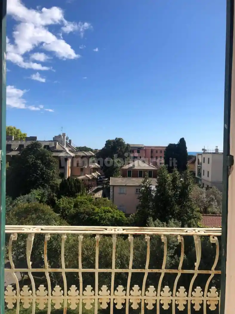 Appartamento in affitto a Genova