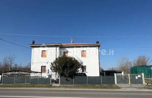 Casa indipendente in vendita a Sassuolo