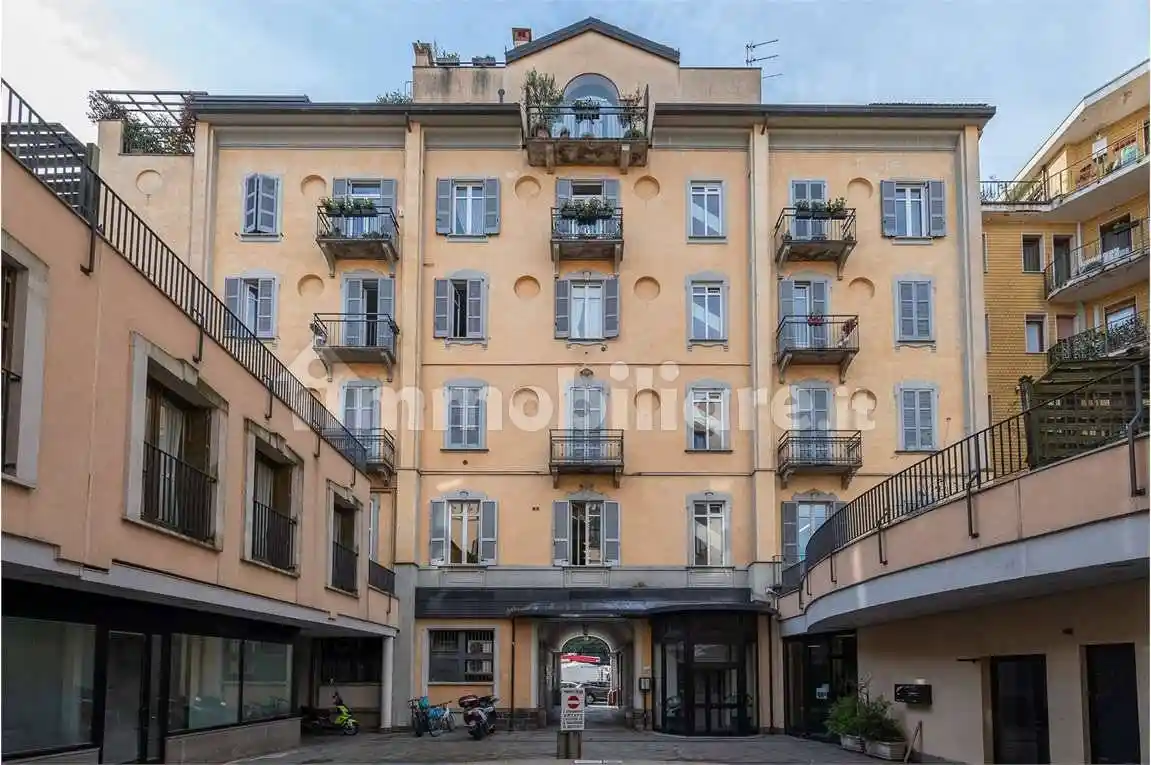 Appartamento in vendita a Varese