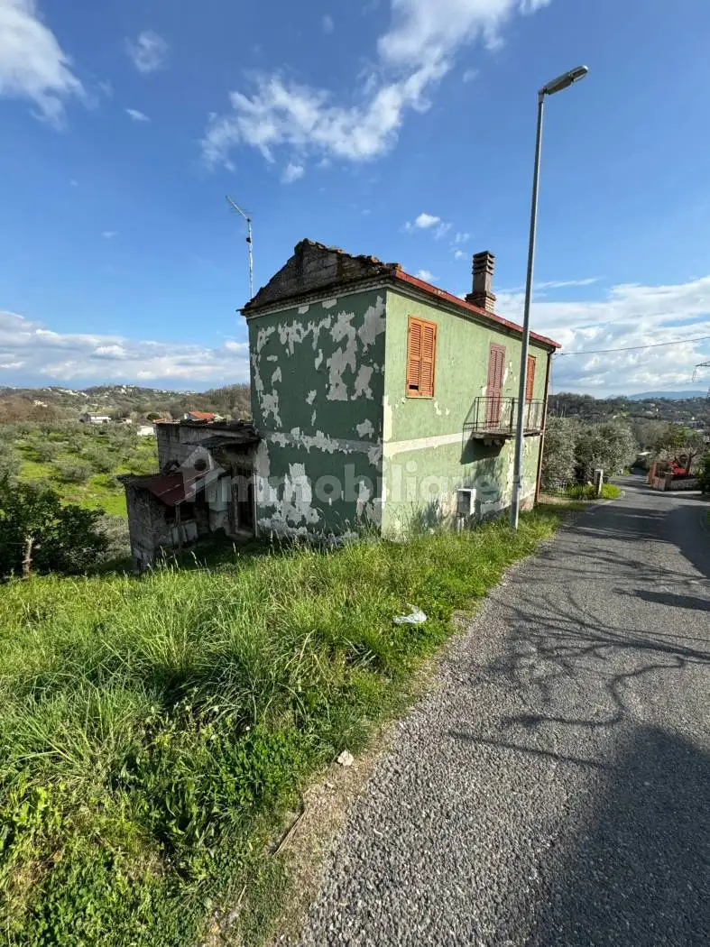 Villa in vendita a Frosinone