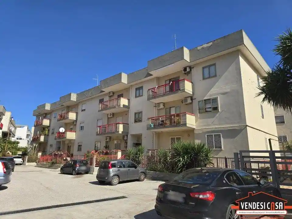 Appartamento in vendita a Adelfia