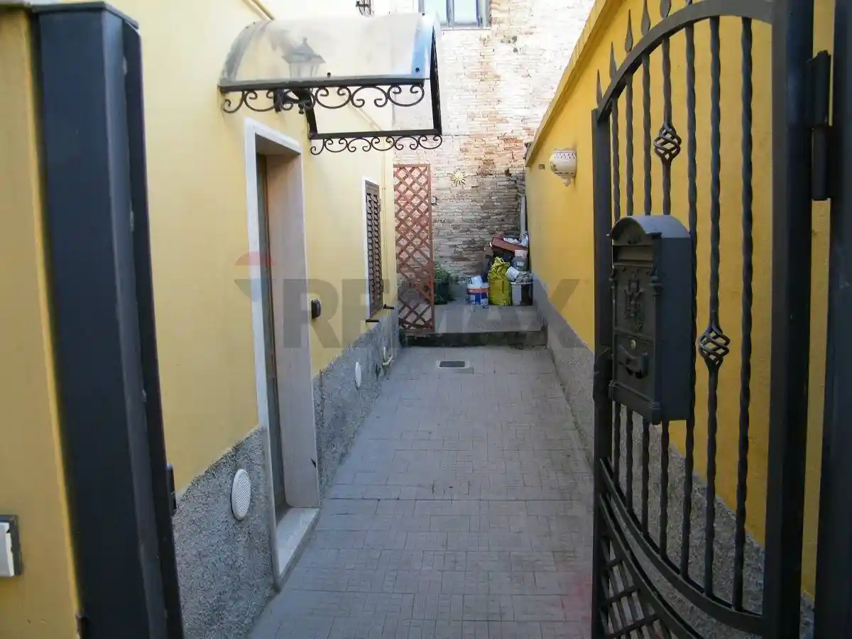 Terratetto plurifamiliare via Angelo Camillo De Meis 3, Centro, Bucchianico - foto 4